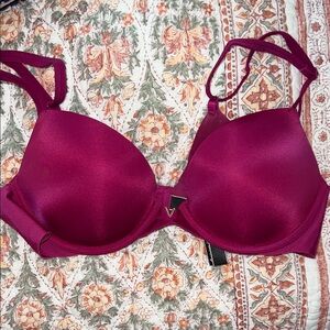 Victoria's Secret Fuchsia Bra